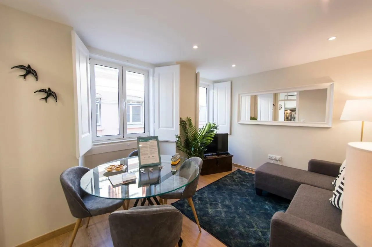 Elegant Lisbon Heart Apartment