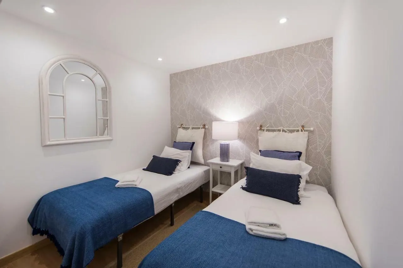 Elegant Lisbon Heart Apartment