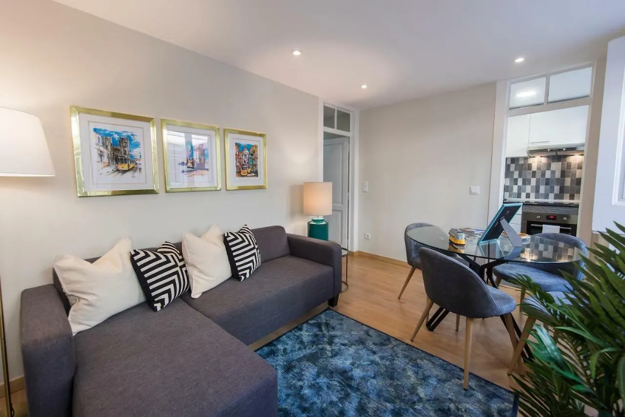 Elegant Lisbon Heart Apartment